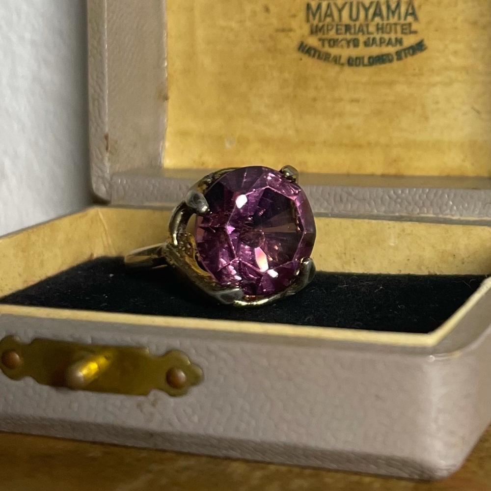 Vintage Purple Stone Costume Ring